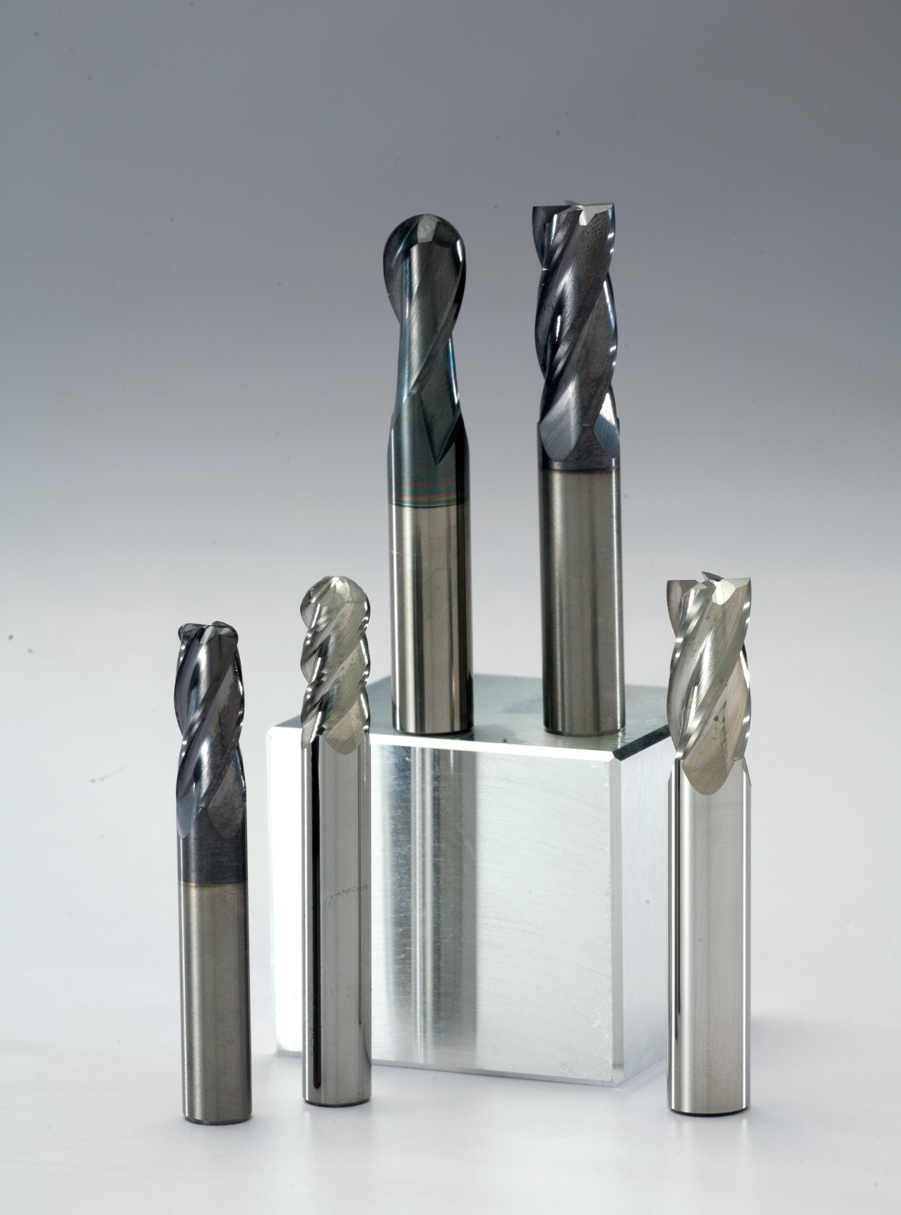 Solid Carbide End Mill